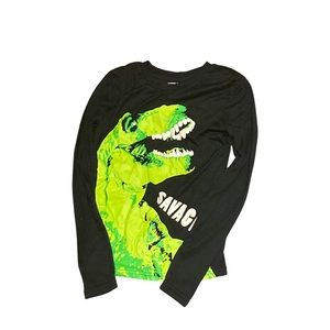 Halloween glow-in-the-dark dinosaur a long sleeve shirt